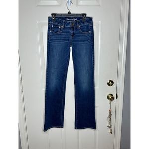 American Eagle Favorite Boyfriend Jeans Size 4 Long